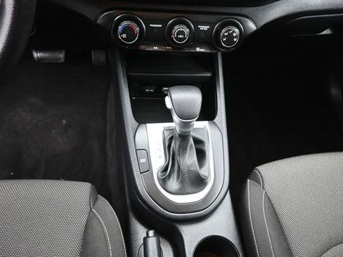 Used 2024 Kia Forte LX image 31