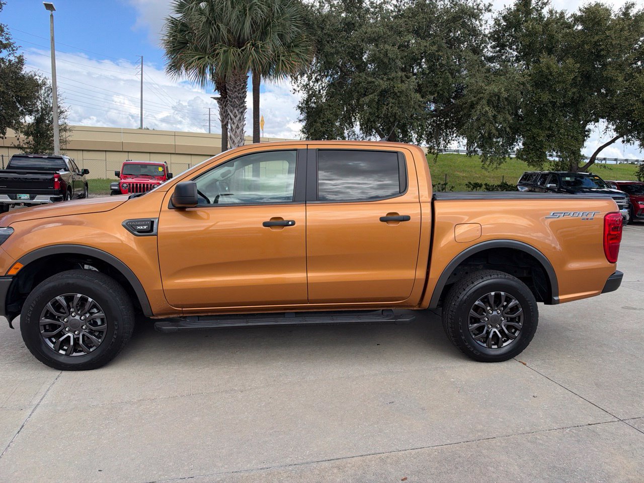 Used 2019 Ford Ranger XLT w/ Equipment Group 301A Mid AWD/4WD image 2