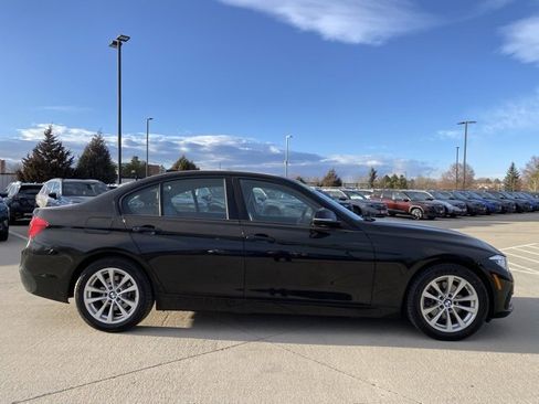Used 2018 BMW 320i xDrive Sedan image 6