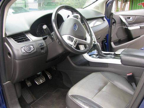 Used 2013 Ford Edge Sport w/ Driver Entry Pkg FWD image 12