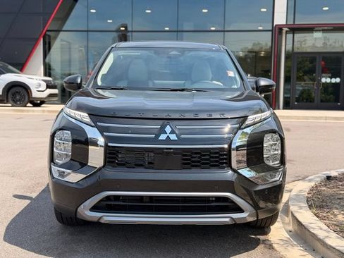 New 2026 Mitsubishi Outlander SE FWD image 6