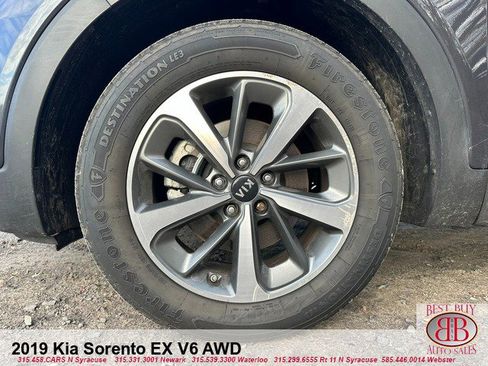 Used 2019 Kia Sorento EX w/ EX Premium Package image 9