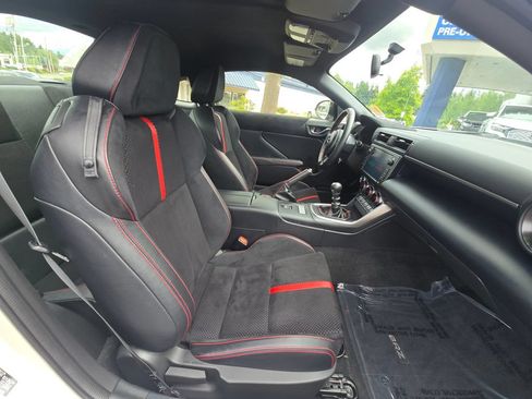 Used 2022 Subaru BRZ Limited RWD image 11