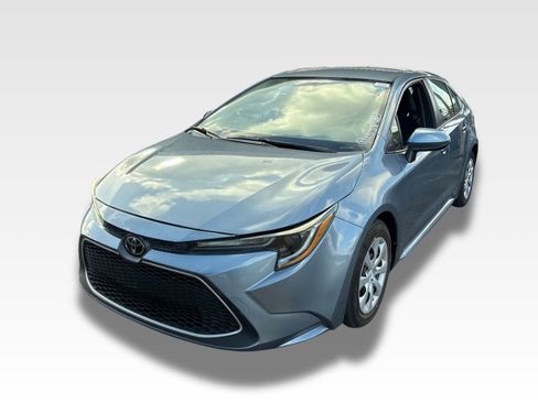 Used 2020 Toyota Corolla LE FWD image 1