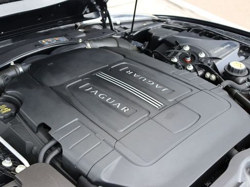 Used 2011 Jaguar XK Coupe image 53