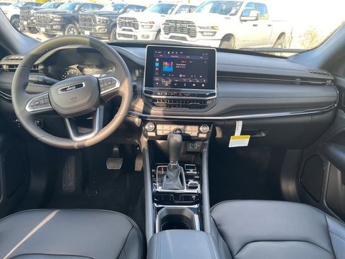 New 2026 Jeep Compass Limited image 17