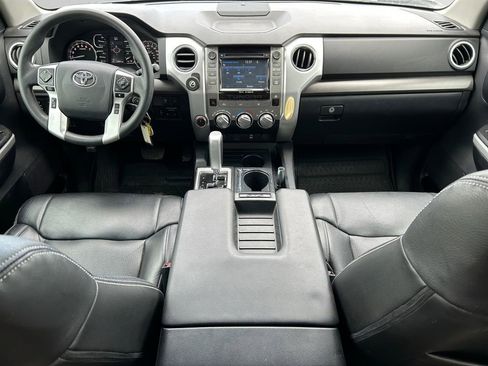 Used 2019 Toyota Tundra SR5 w/ SR5 Upgrade Package AWD/4WD image 9