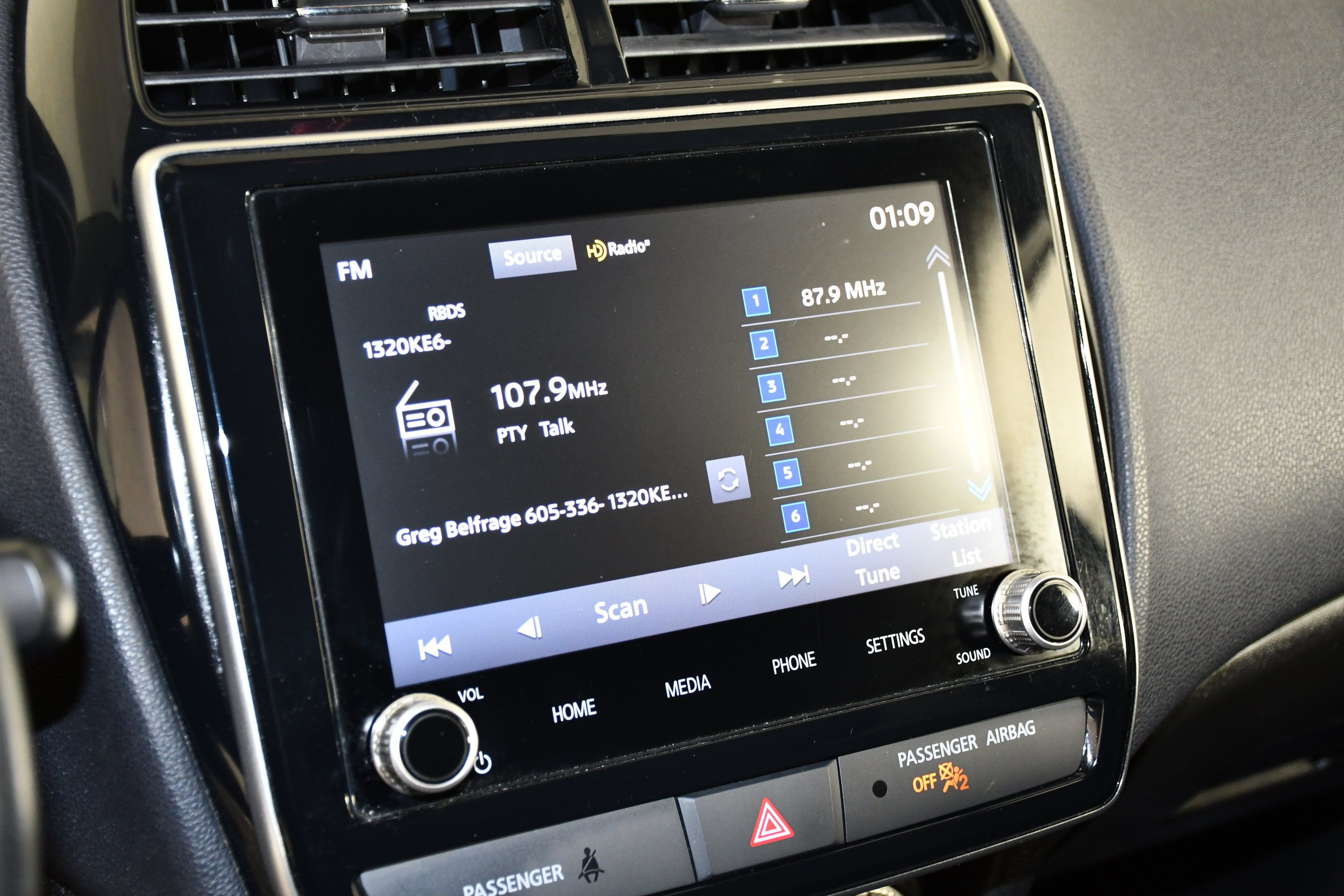 Used 2024 Mitsubishi Outlander Sport SE AWD/4WD image 19