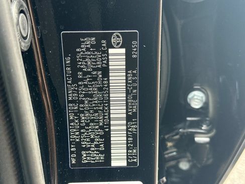 Used 2026 Toyota Camry LE FWD image 30