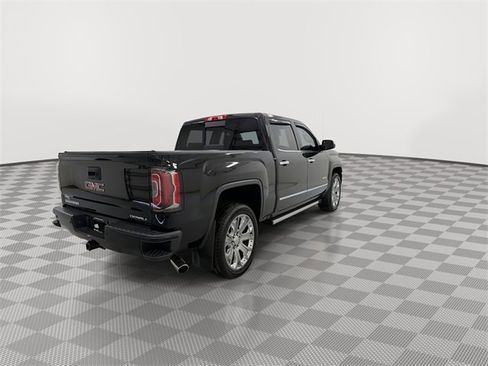 Used 2017 GMC Sierra 1500 Denali w/ Denali Ultimate Package image 10