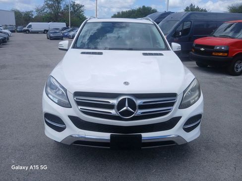 Used 2018 Mercedes-Benz GLE 350 4MATIC image 3