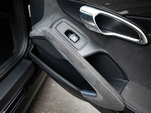 Used 2014 Porsche 911 GT3 RWD image 37