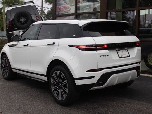 Certified 2025 Land Rover Range Rover Evoque Dynamic SE image 3