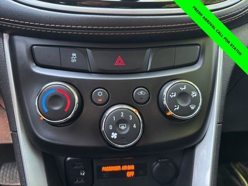 Used 2021 Chevrolet Trax LS w/ Tint and Cruise Package FWD image 50