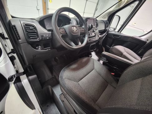 Used 2023 RAM ProMaster 2500 FWD image 26