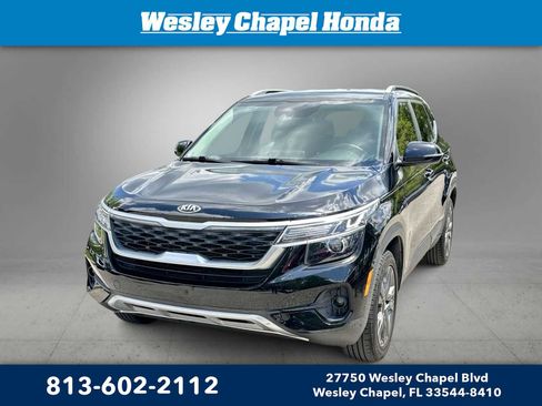 Used 2021 Kia Seltos S image 1