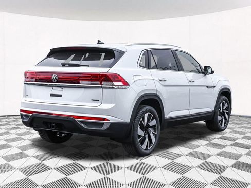 New 2026 Volkswagen Atlas Cross Sport SEL AWD/4WD image 16