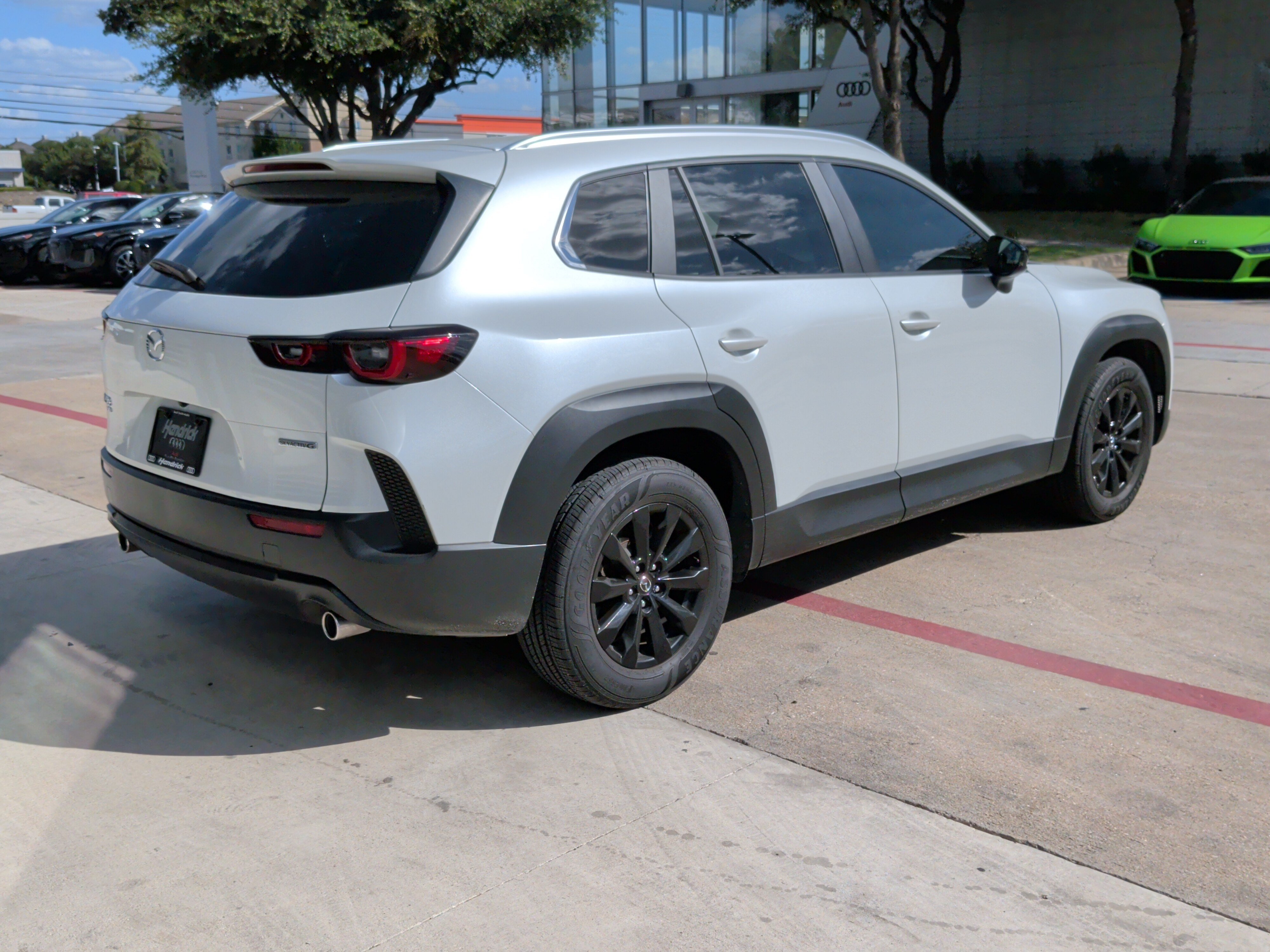Used 2025 MAZDA CX-50 AWD 2.5 S w/ Weather Package image 10