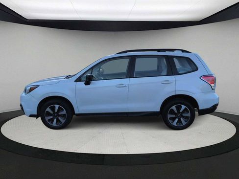 Used 2017 Subaru Forester 2.5i w/ Alloy Wheel Package image 5