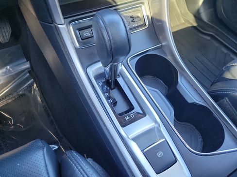 Used 2020 Subaru Ascent Limited w/ Technology Package image 25