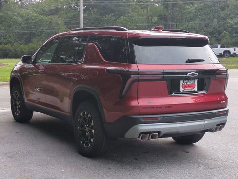 New 2027 Chevrolet Traverse Z71 w/ Driver Confidence Package AWD/4WD image 6