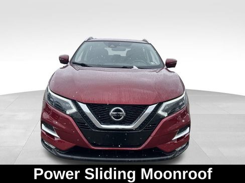 Used 2022 Nissan Rogue Sport SL w/ Premium Package image 9