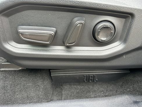 Used 2023 Toyota Sequoia Capstone AWD/4WD image 18