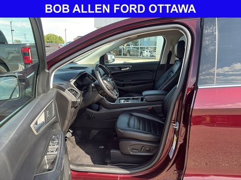 Used 2023 Ford Edge SEL w/ Convenience Package AWD/4WD image 10