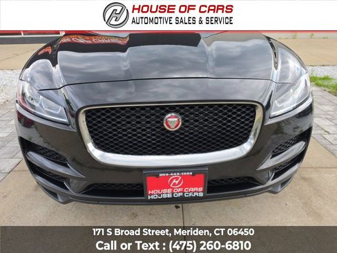 Used 2017 Jaguar F-PACE Premium AWD/4WD image 10