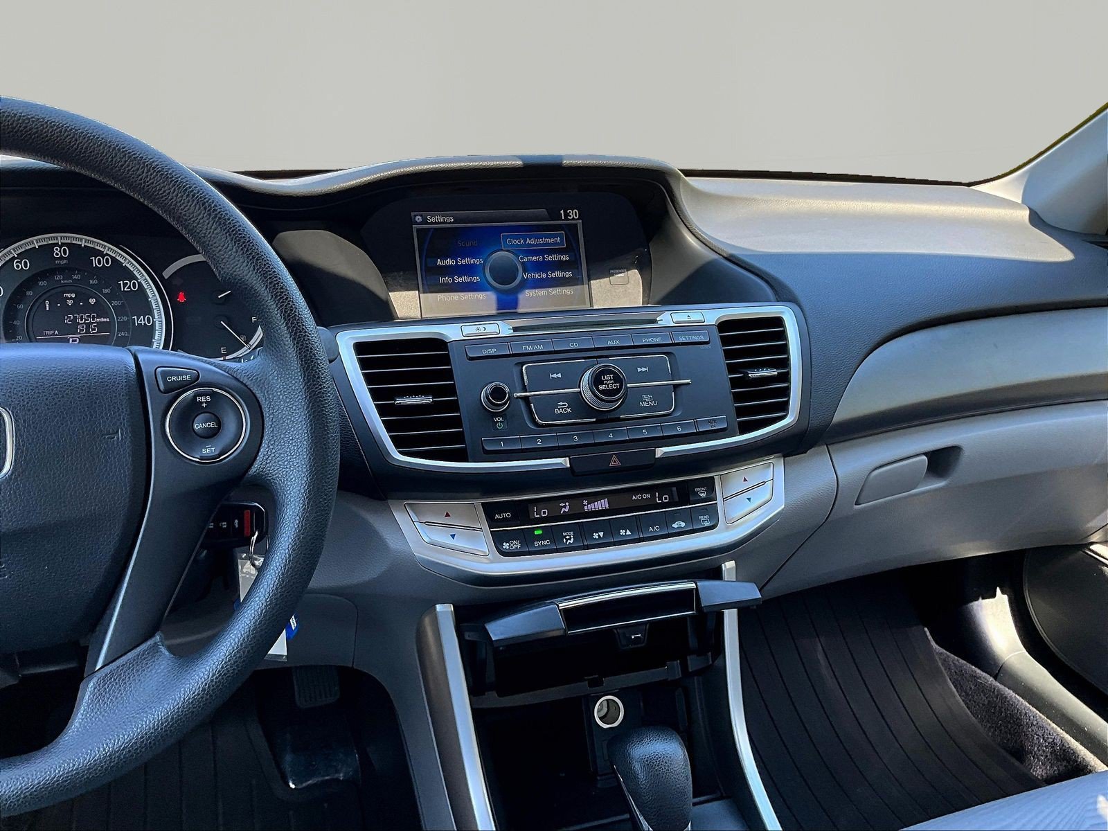 Used 2014 Honda Accord LX image 9