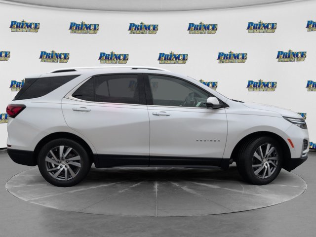 Used 2023 Chevrolet Equinox Premier FWD image 4