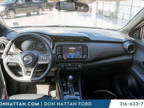 Used 2021 Nissan Kicks SR w/ SR Premium Package image 4