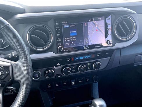 Used 2023 Toyota Tacoma TRD Off-Road w/ TRD Premium Off Road Package AWD/4WD image 7