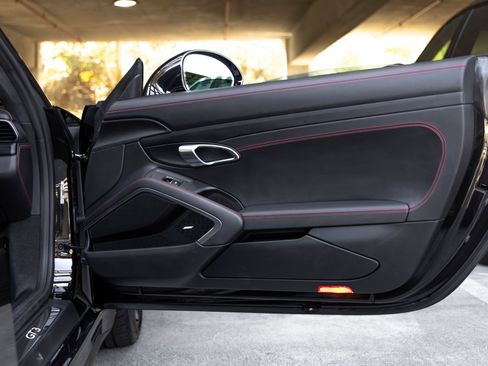 Certified 2019 Porsche 911 GT3 RWD image 43