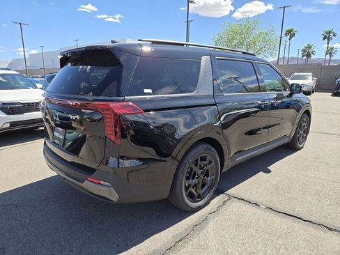 New 2025 Kia Carnival SX Prestige FWD image 3
