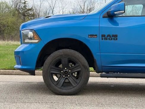 Used 2018 RAM 1500 Sport w/ Hydro Blue Sport Package AWD/4WD image 29
