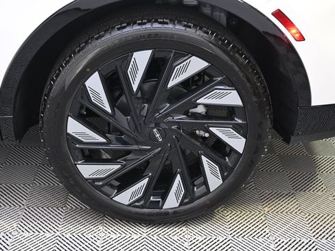 New 2026 Lincoln Nautilus Reserve w/ Jet Appearance Package AWD/4WD image 20