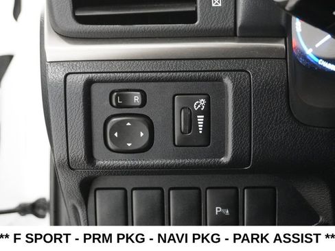 Used 2015 Lexus CT 200h image 21