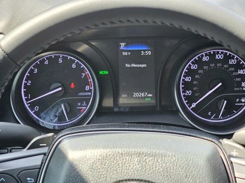 Used 2024 Toyota Camry SE FWD image 33