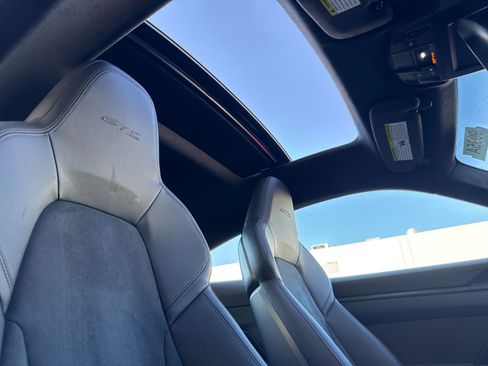 Certified 2022 Porsche 911 Carrera 4 GTS image 17