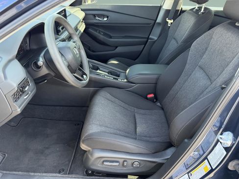 Used 2023 Honda Accord EX image 25