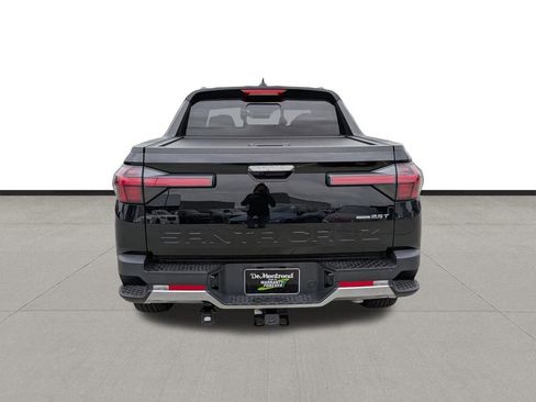 Used 2024 Hyundai Santa Cruz Limited image 6