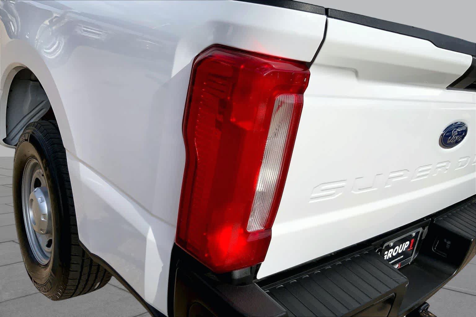 Used 2024 Ford F250 XL RWD image 28