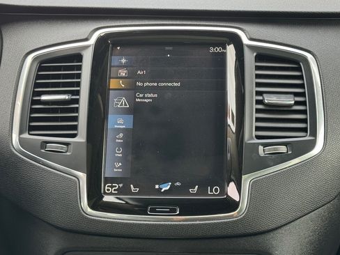 Used 2020 Volvo XC90 T5 Momentum w/ Protection Package Premier FWD image 25