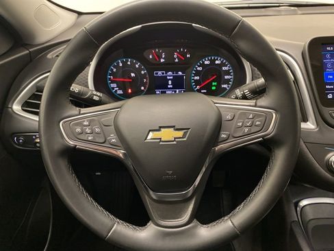 Used 2023 Chevrolet Malibu LT w/ Sport Edition image 21