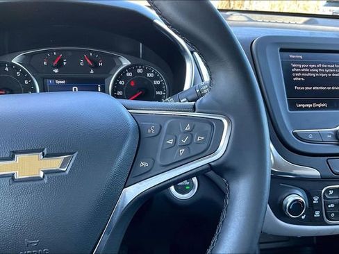 Used 2024 Chevrolet Equinox LT image 12