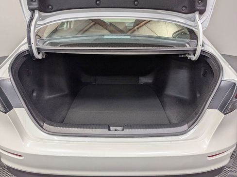 New 2026 Honda Accord LX image 17