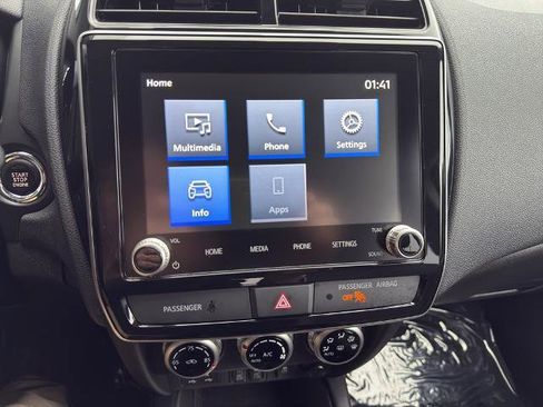 Used 2025 Mitsubishi Outlander Sport AWD image 29