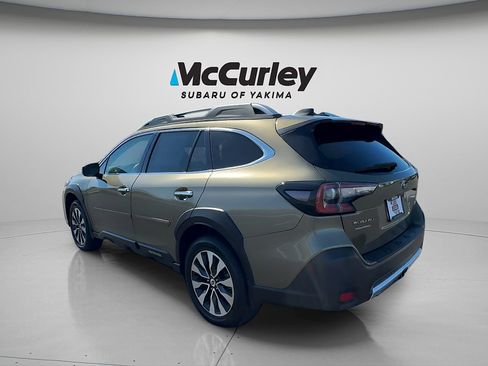 Certified 2025 Subaru Outback Touring XT AWD/4WD image 4