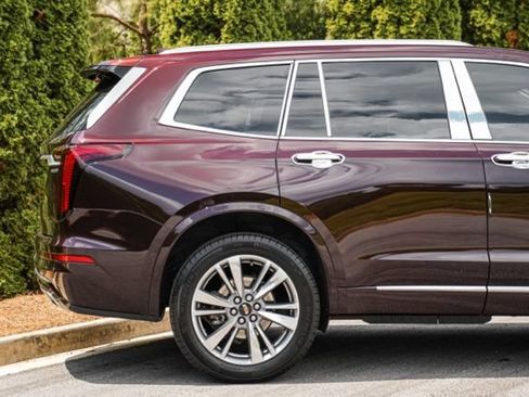 Used 2020 Cadillac XT6 Premium Luxury AWD/4WD image 13